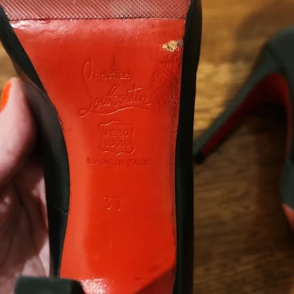 Christian Louboutin Black Leather Heels – Iconic Red Sole, Size 37/7 - Picture 5 of 7